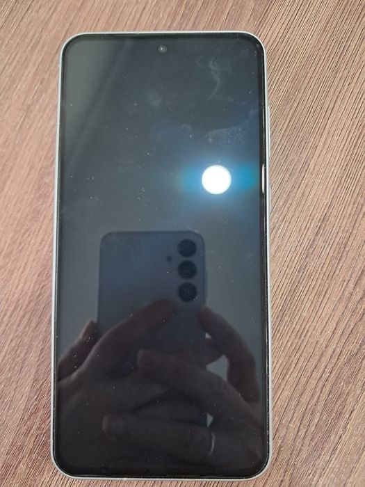 Продам телефон Самсунг А 56