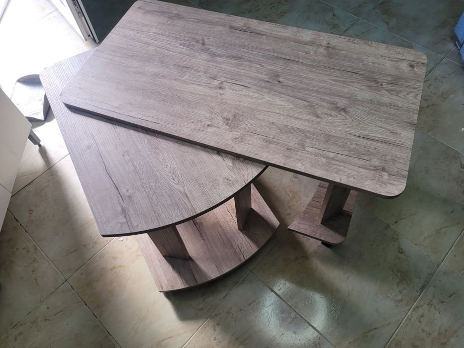 Montez mobila (nu vand)