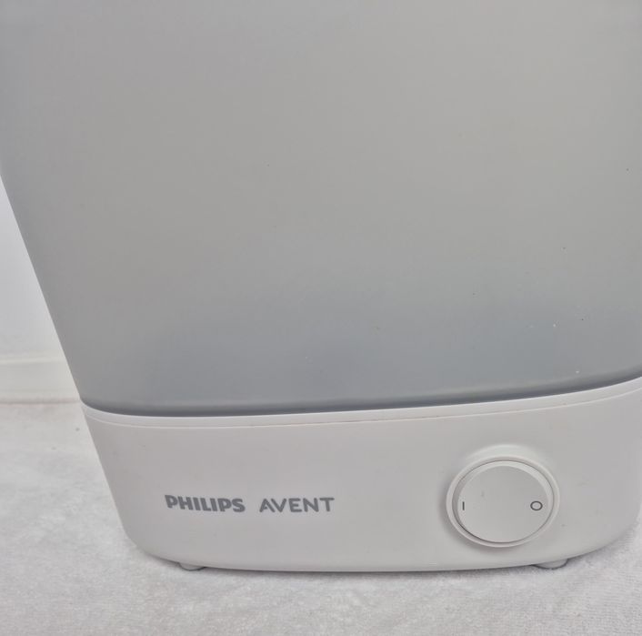 Sterilizator pentru biberoane