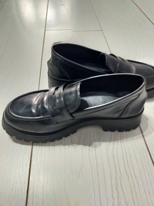 Туфли женские лоферы