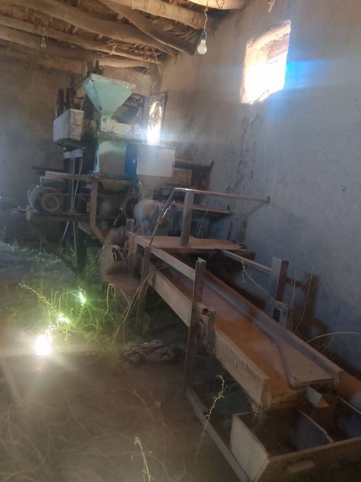 Шоли тегирмон сотилади нархи келишилади.манзил: Беруни Тумани