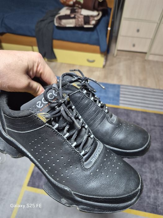 Фирменные красовки ECCO кожа.