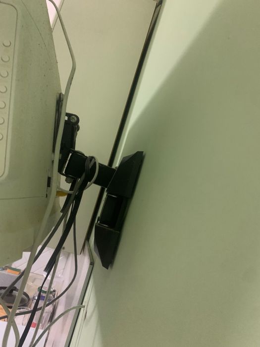 Продаю Телевизор Haier