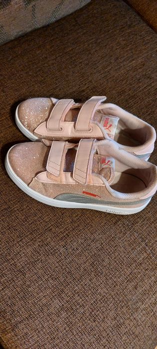 Adidași Puma glitter roz , nr.35
