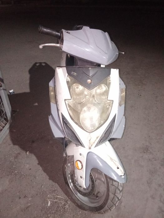 Продам скутер рейсер