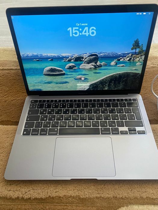 Macbook air 2020