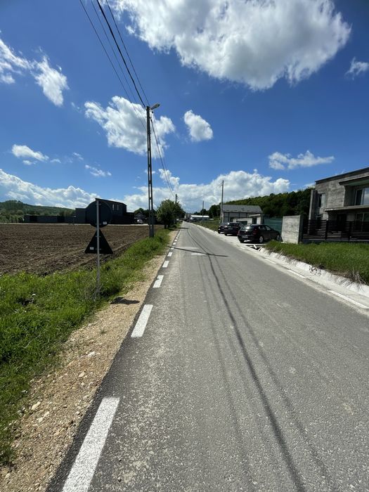 Teren intravilan de vânzare  600 mp Bascov, Rotărești – utilități complete – 25 €/mp