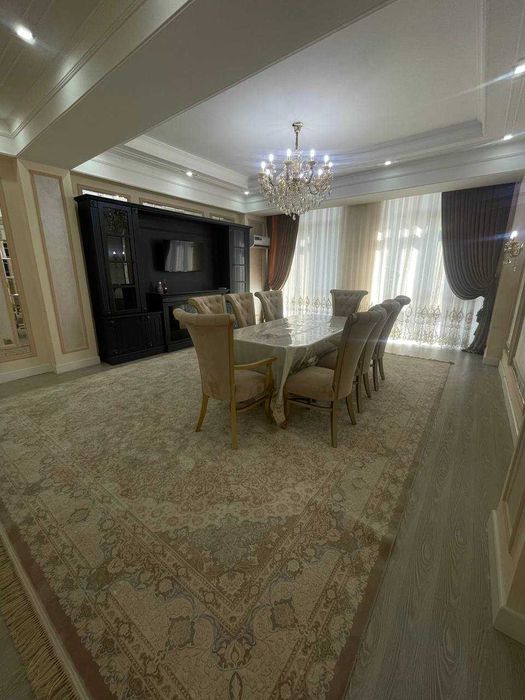 Продается квартира 3-х комнатная - Мирзо Улугбекский район, Паркент