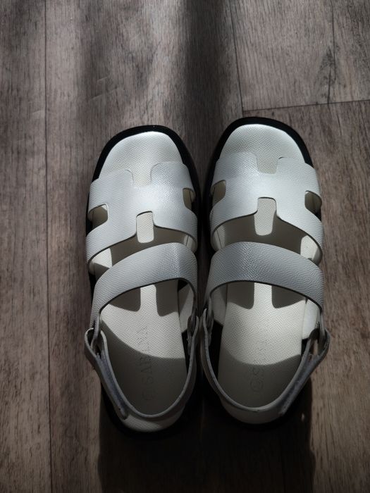 Продам обувь летнюю