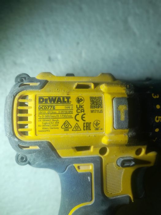 Devalt filetant percuti brushles dcd778