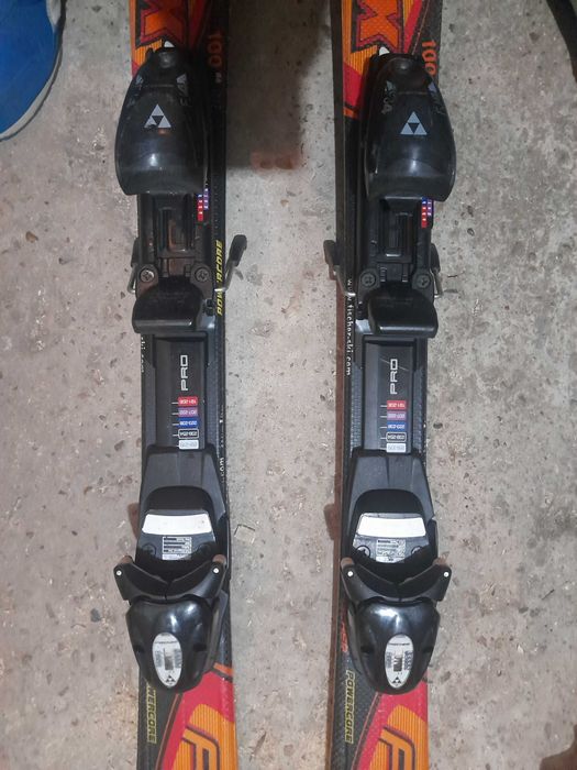 Детски ски Фишер / Fischer и щеки