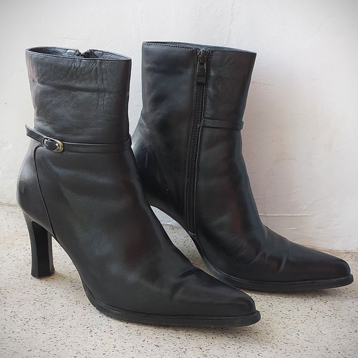 Сапоги женские, кожа