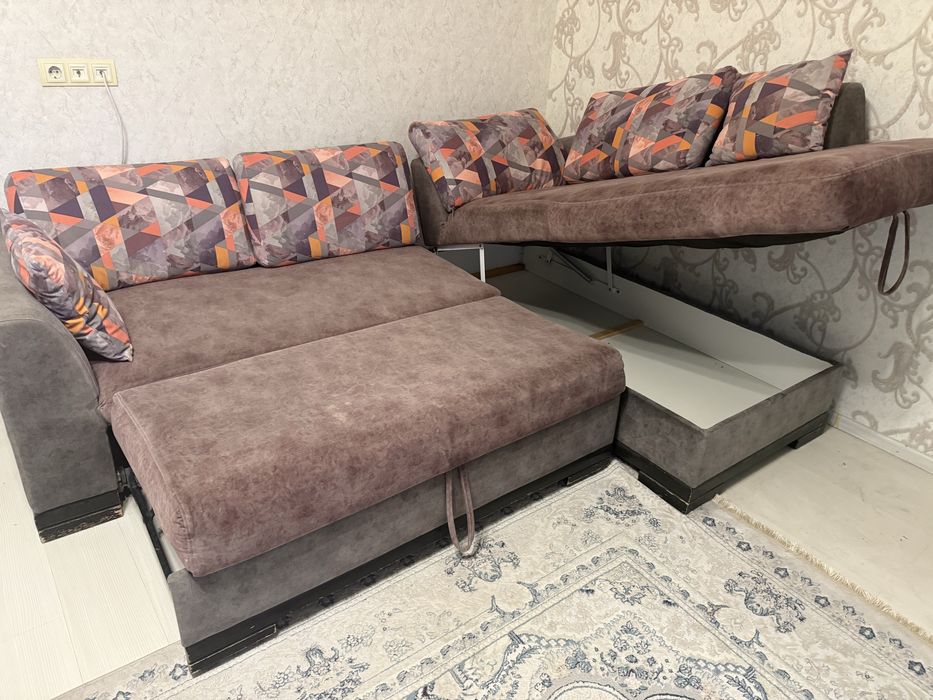 Диван в гостиную