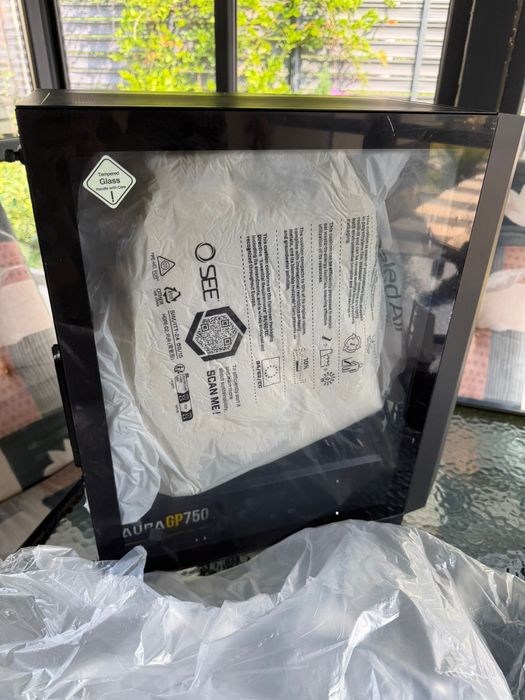 Pc gaming NOU rtx 5060 ti 16gb, i7 12700kf, 2tb m2