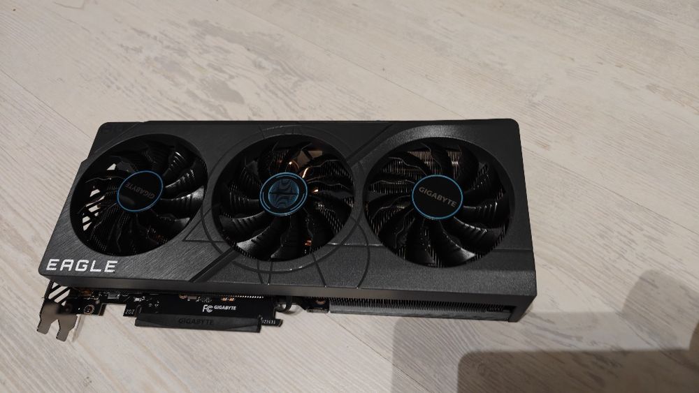 Gigabyte GeForce RTX 4070 ti EAGLE OC 12 GB 192 bit