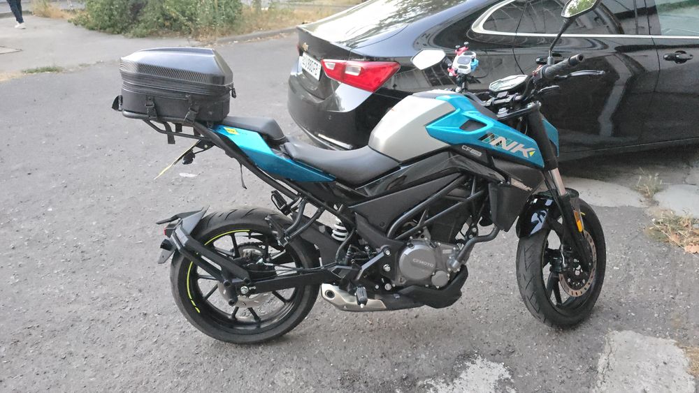 Мотоцикл CFmoto 250NK 2026 год