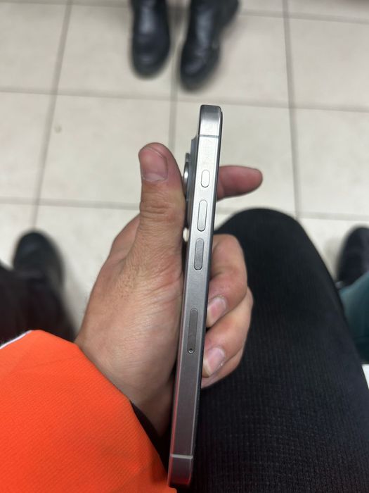 Айфон 15 про 276 цикл