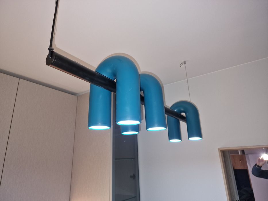 Дизайнерски полилей