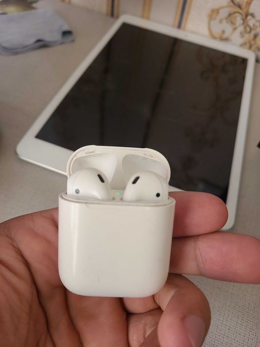 Original Airpods sotiladi