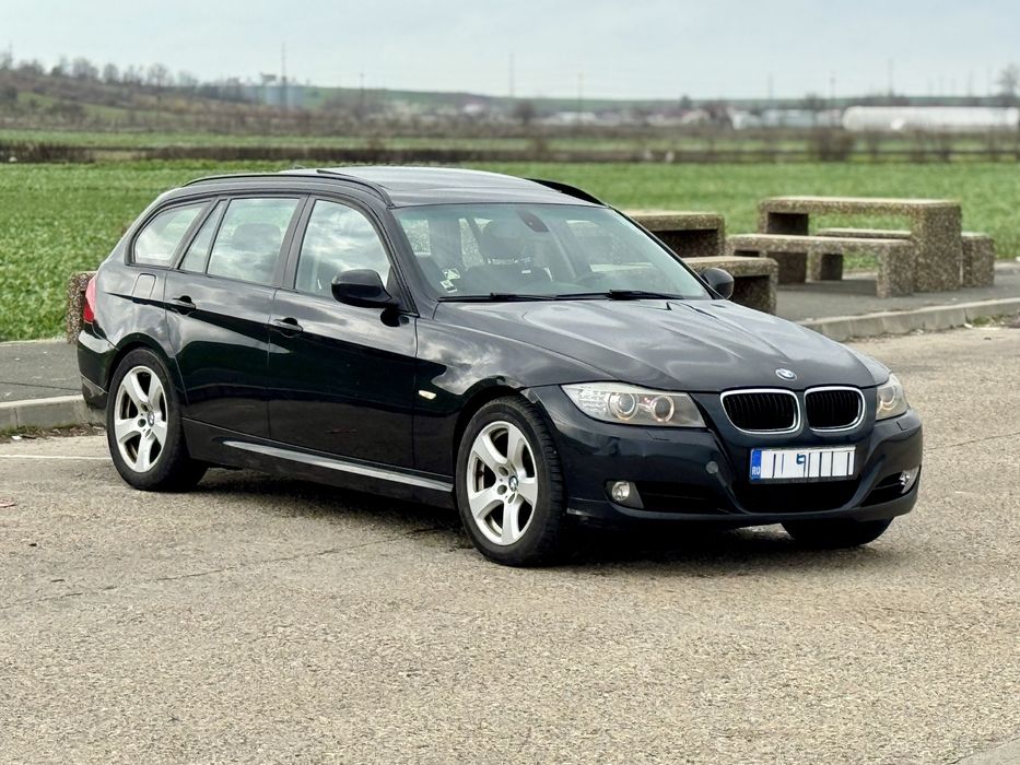 BMW Seria 3 2.0 Diesel Automată | 2011 | 143 CP