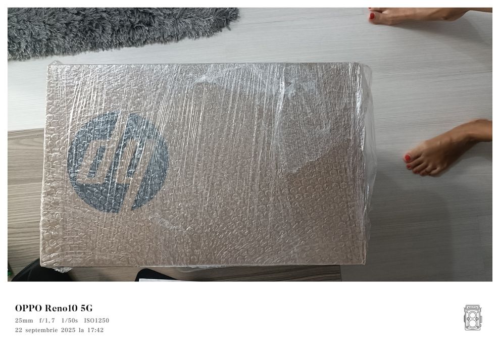 Laptopuri noi sigilate