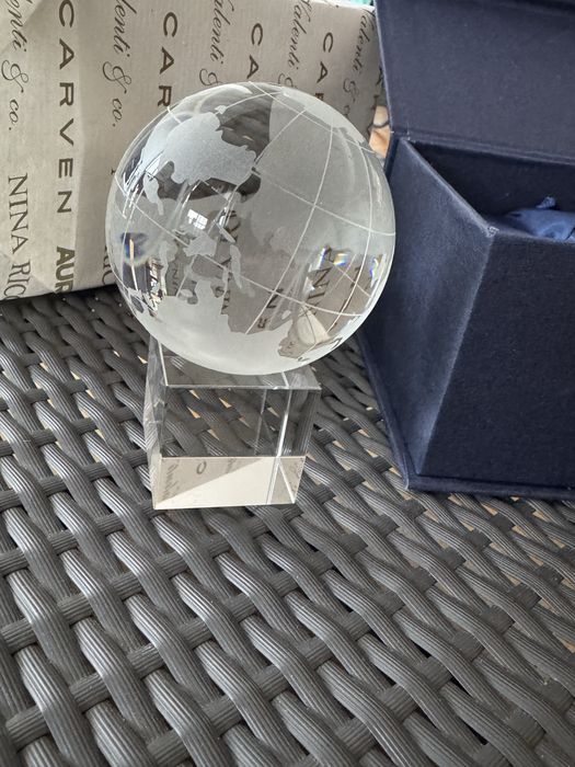 Кристален глобус за бюро