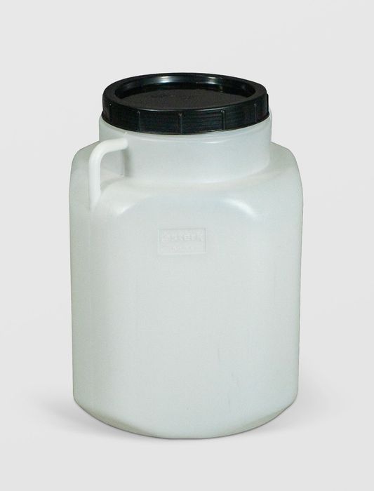 Bidon plastic 50L, patrat cu gura 24 cm
Inaltime: 51 cm (510 mm)
Diame