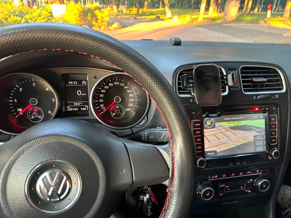 Volkswagen Golf VI - 1.6 TDI BlueMotion – 2011