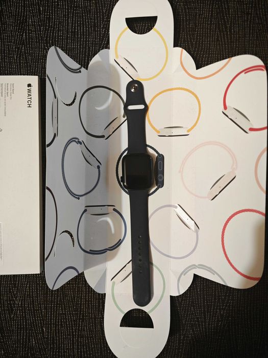 Смарт часовник Apple watch SE 3