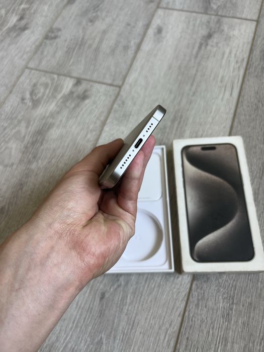 Iphone 15 Pro Max 91% yomkst ideal