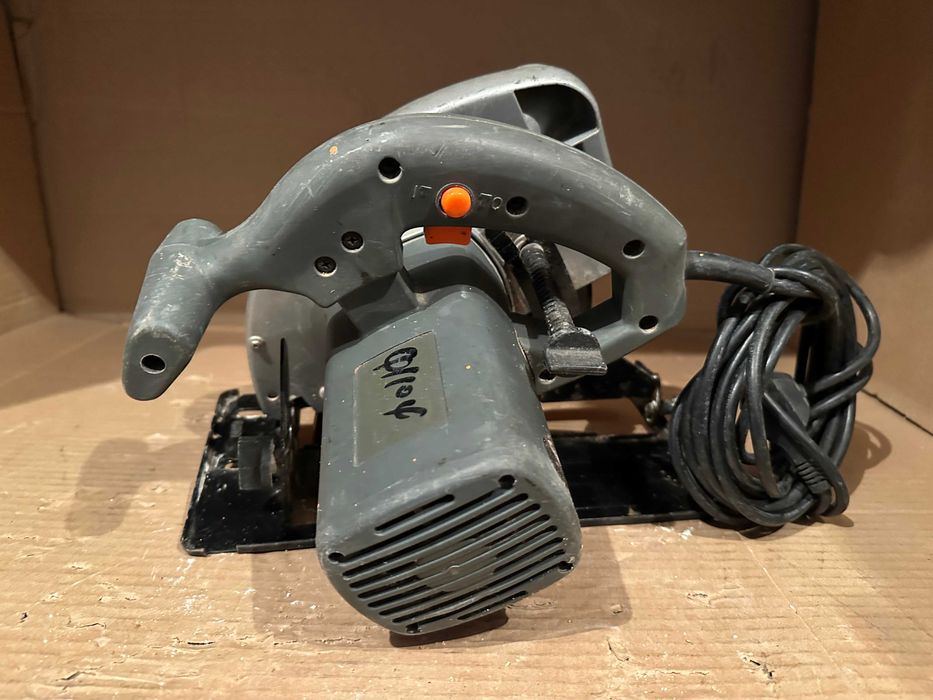 Ръчен циркуляр KINZO