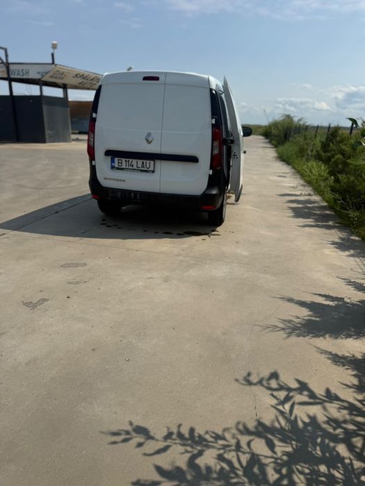 RENAULT Express 2024 — imagine 2