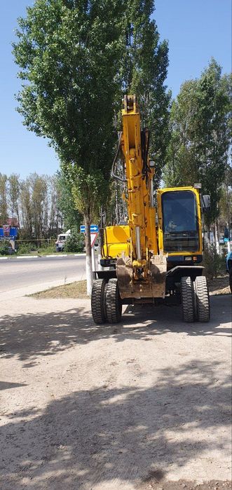 Ekskavator 1400 srochna sotlad