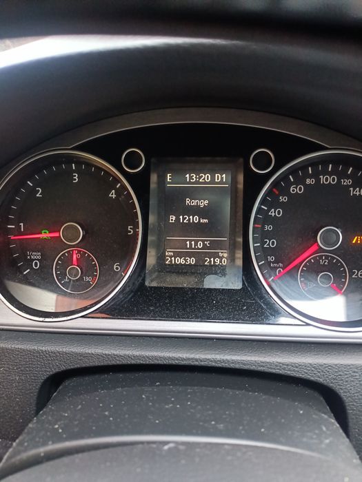 Vând/schimb Passat b7