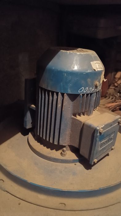 Двигатели на вентиляцию