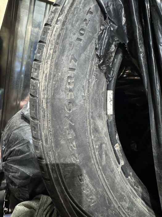 Шины б/у 225/65 R17
