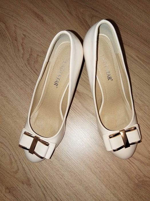 Бални обувки на ток 39 номер