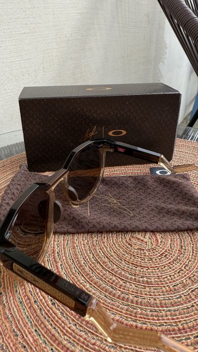 Oakley hstn mbape
