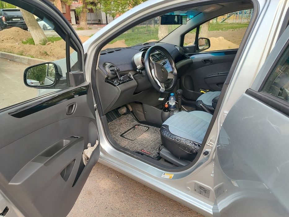 Спарк автомат 2015г. 48500 пробег