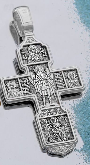 Серебряный крест