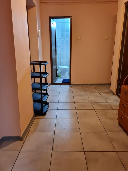 Închiriez apartament 2 camere în Focșani