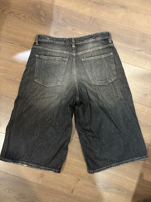 Джорти, къси панталони