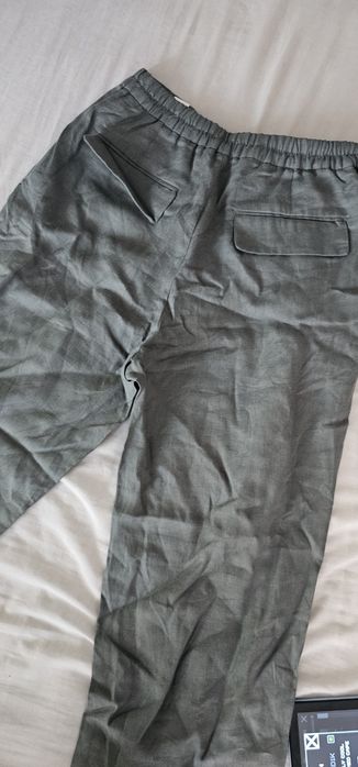Pantaloni Zara din in – bărbați