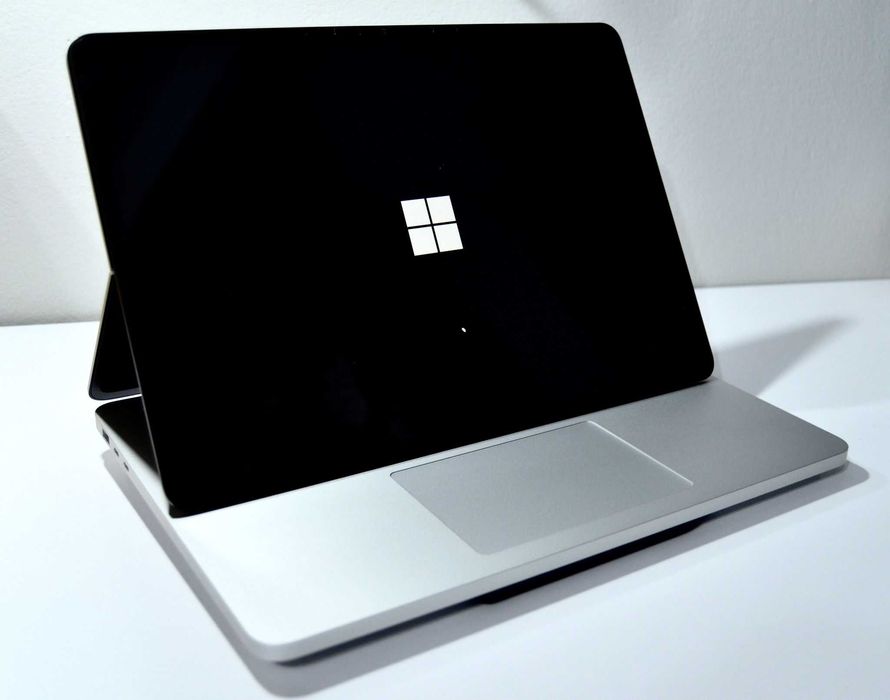 Microsoft Surface Studio 2 cu MS Pen 2 - Folie - Impecabil