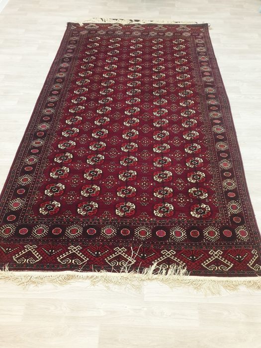 Түрікмен кілем сатылады