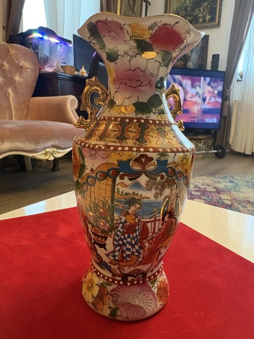 Vaza chinezeasca made in China