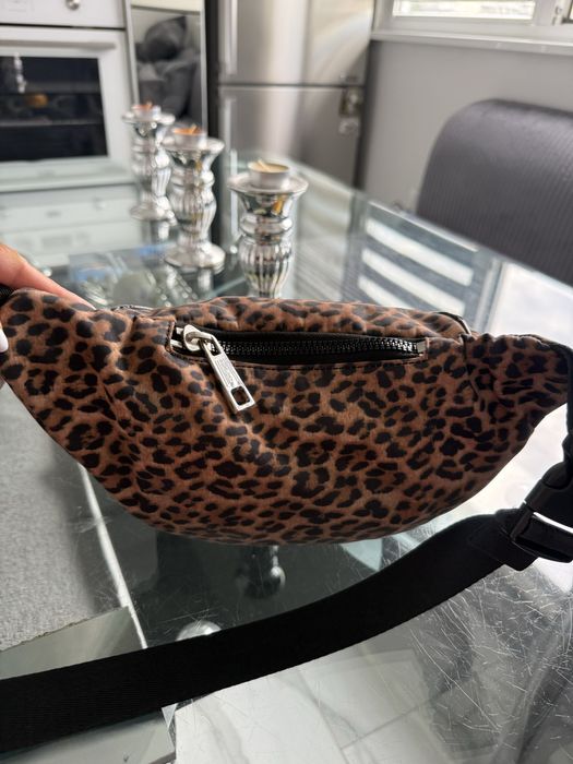 Оригинална мешка, раница Гесс/Guess Replay/ Риплей