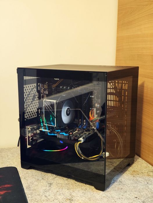Sistem PC Desktop Gaming
