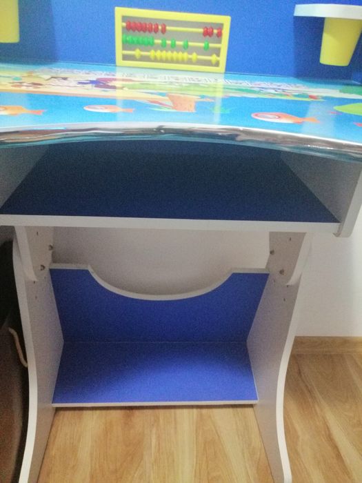 Birou școlari, cu ceas