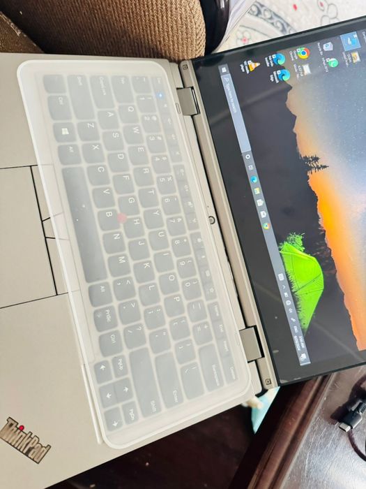 Lenovo Laptop M2 Chip Set Core I5 ​​8-avlod